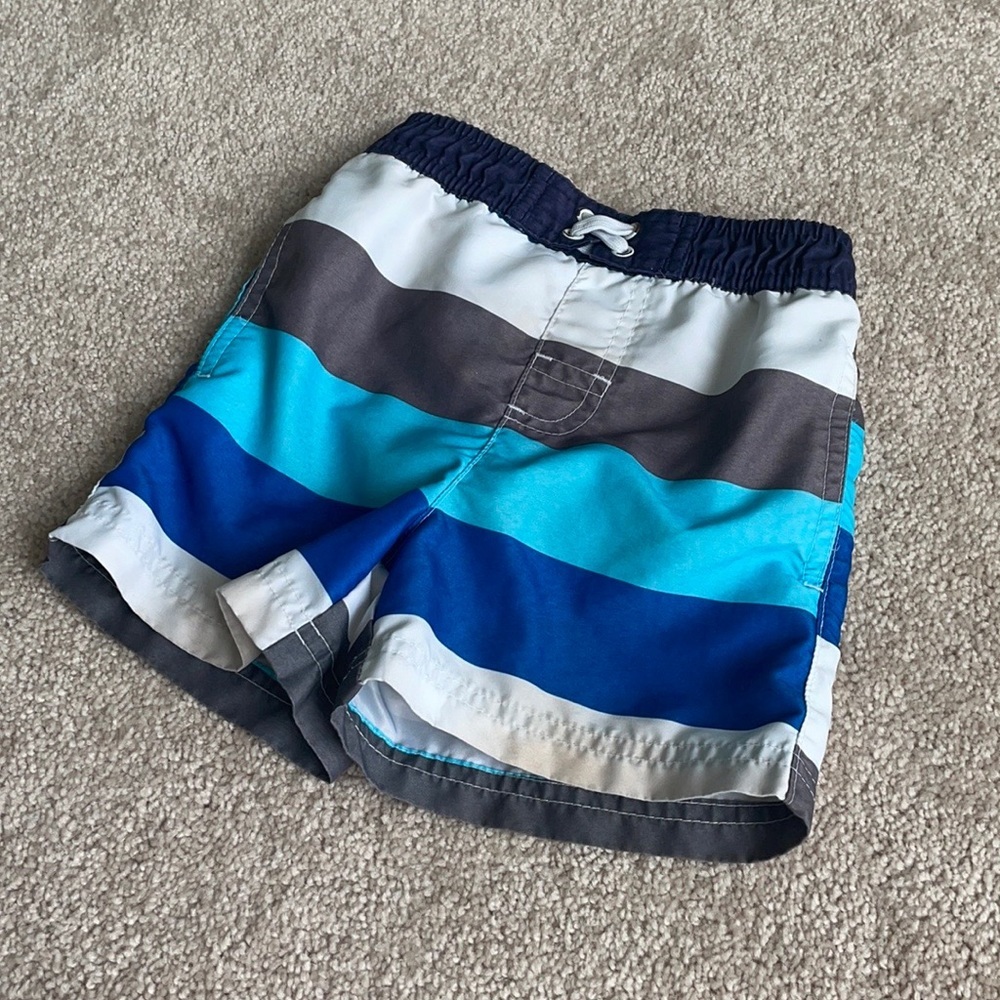 💜Free with Purchase~Swim Shorts Striped 18-24